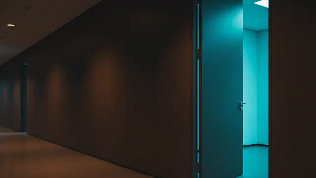 A Amazon bate à porta do ChatGPT: a publicidade conversacional ganha um gigante