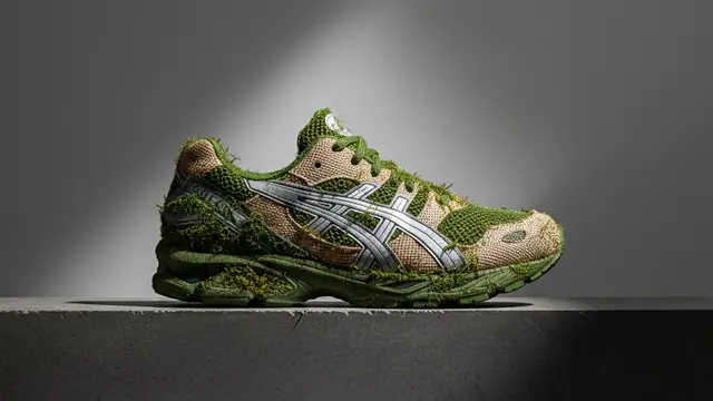 Um ASICS coberto de musgo: a arte desafia a indústria