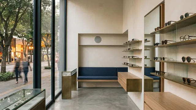 Focus Focus reconfigura o varejo óptico em Marselha — design e som como pilares