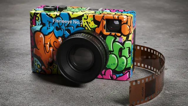 Lomography aposta no erro: a contracultura analógica de US$ 69