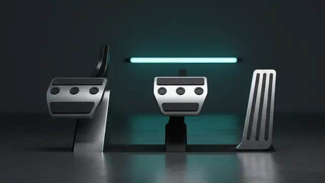O terceiro pedal da Honda resiste à eletrificação