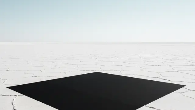 Gregory Orekhov desenha um vácuo no deserto de Utah