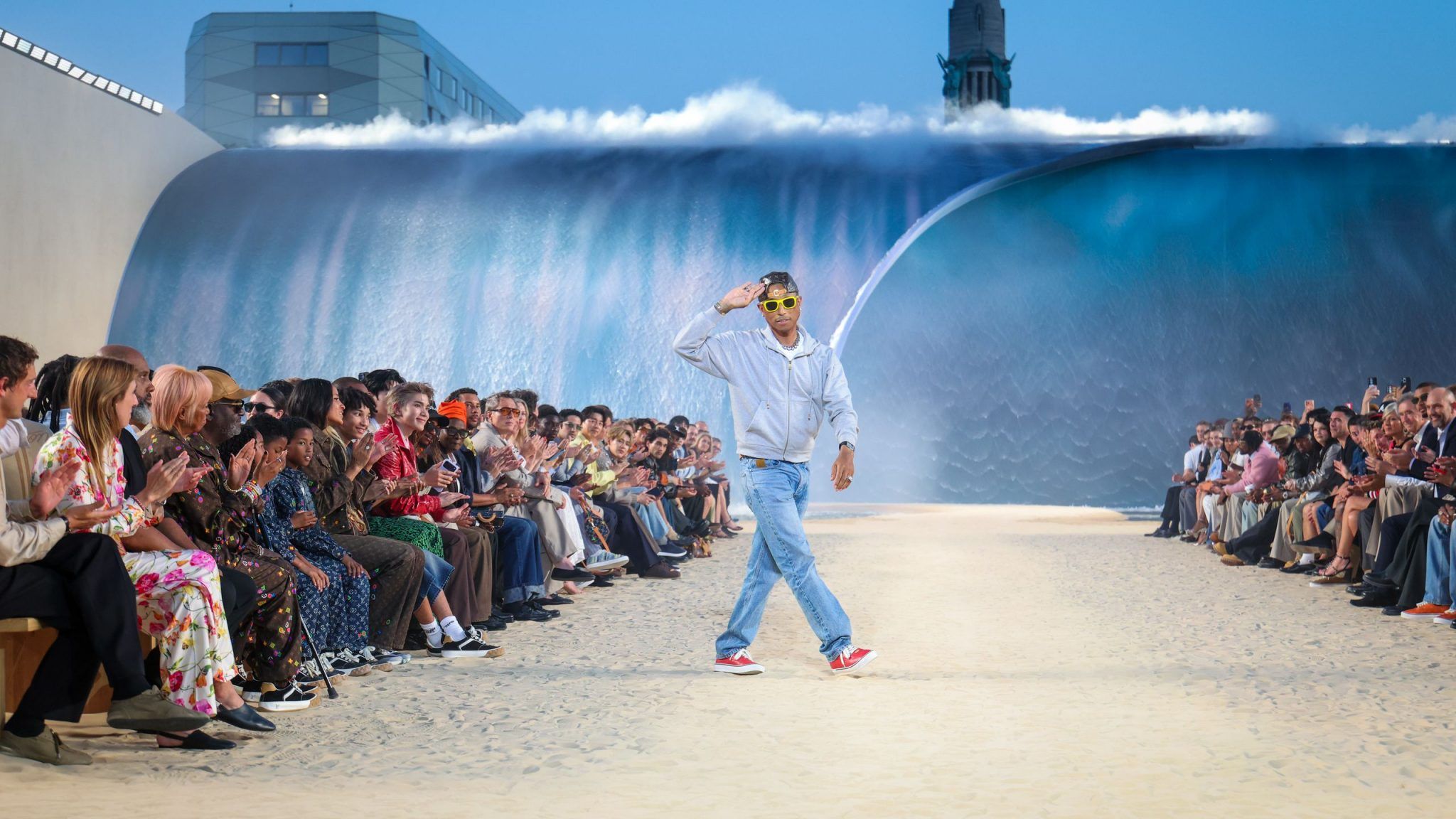 Louis Vuitton SS27: A Força da Água e a Performance na Visão de Pharrell