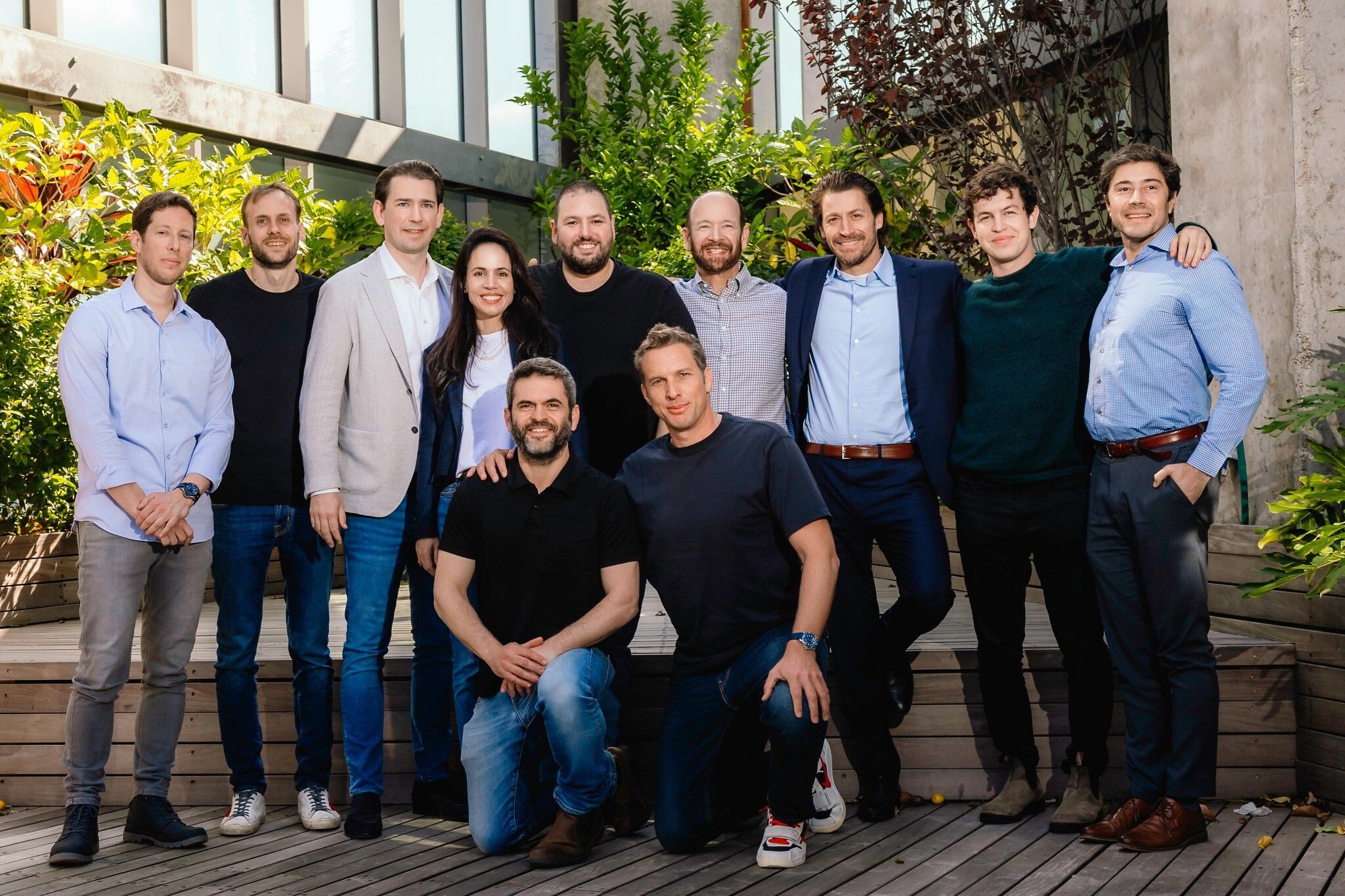 Sebastian Kurz levanta US$ 260 milhões e avalia startup de IA em US$ 3 bilhões