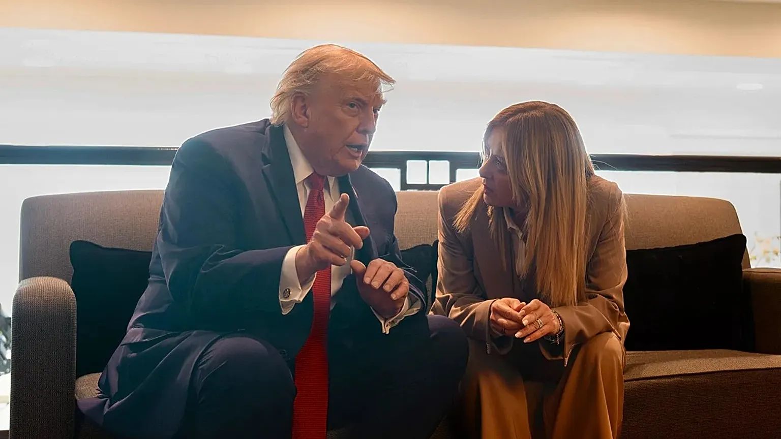 Trump e Meloni travam disputa diplomática pública — o fim de uma aliança improvável