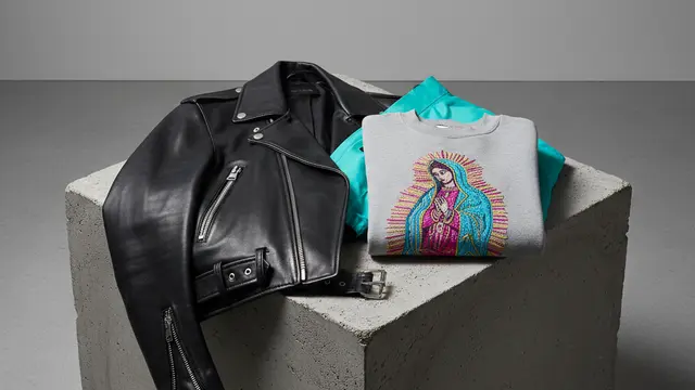 Palace: entre o sagrado e o profano, com uma jaqueta de couro