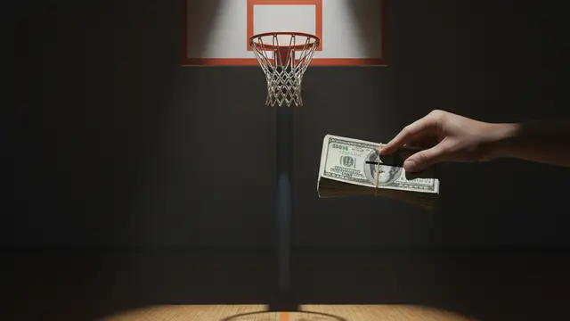 Tilman Fertitta lidera doações de donos da WNBA em eleição de meio de mandato