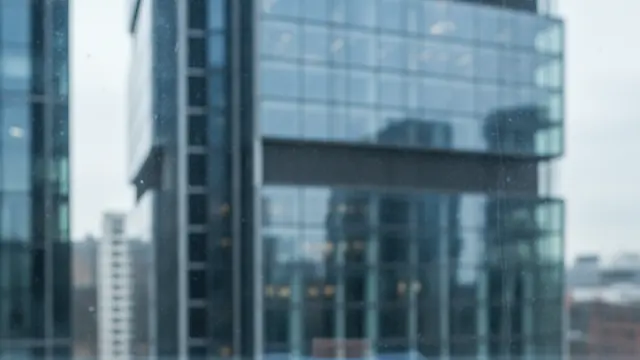 Barclays chama para o escritório: o sindicato cobra a conta