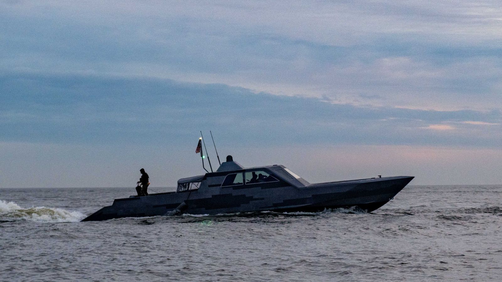 Lesões cerebrais não diagnosticadas afetam elite da Marinha dos EUA