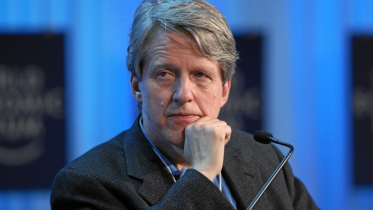 Robert Shiller alerta que o medo da IA pode criar uma profecia autorrealizável na economia