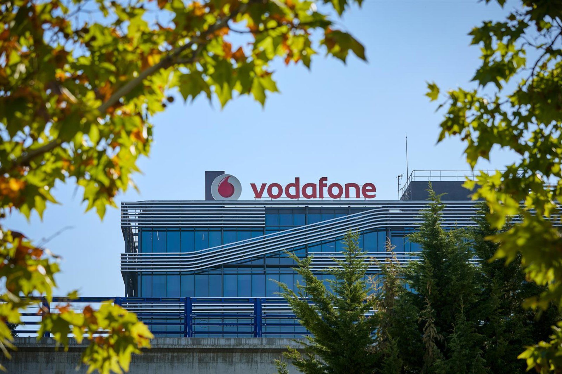 Vodafone aponta conectividade, dados e cibersegurança como pilares do novo varejo