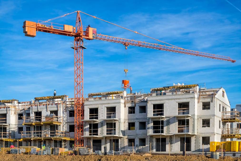 Cidades em xeque — por que construir casas não resolve a crise habitacional