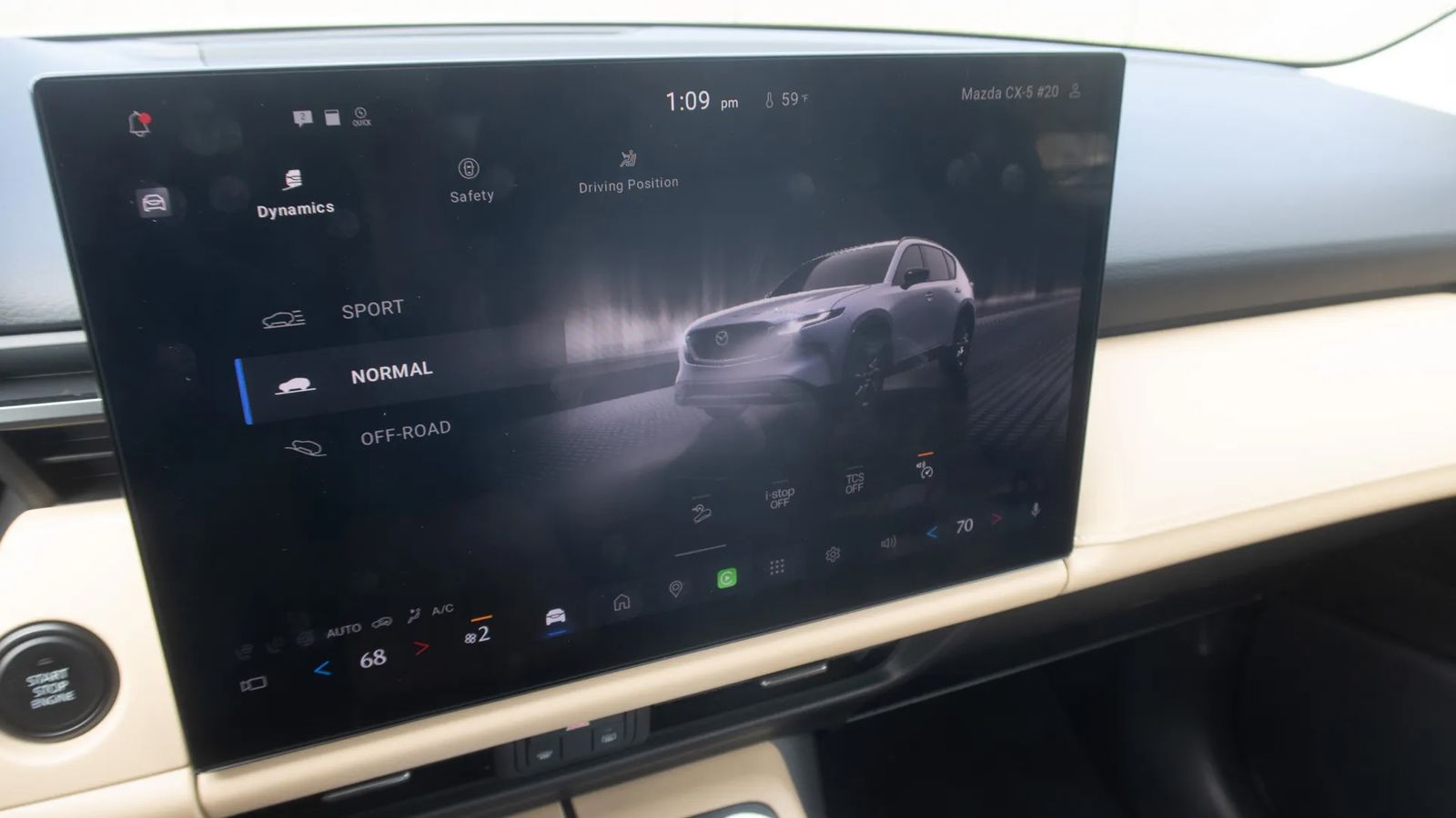Mazda admite derrota e rende-se às telas sensíveis ao toque