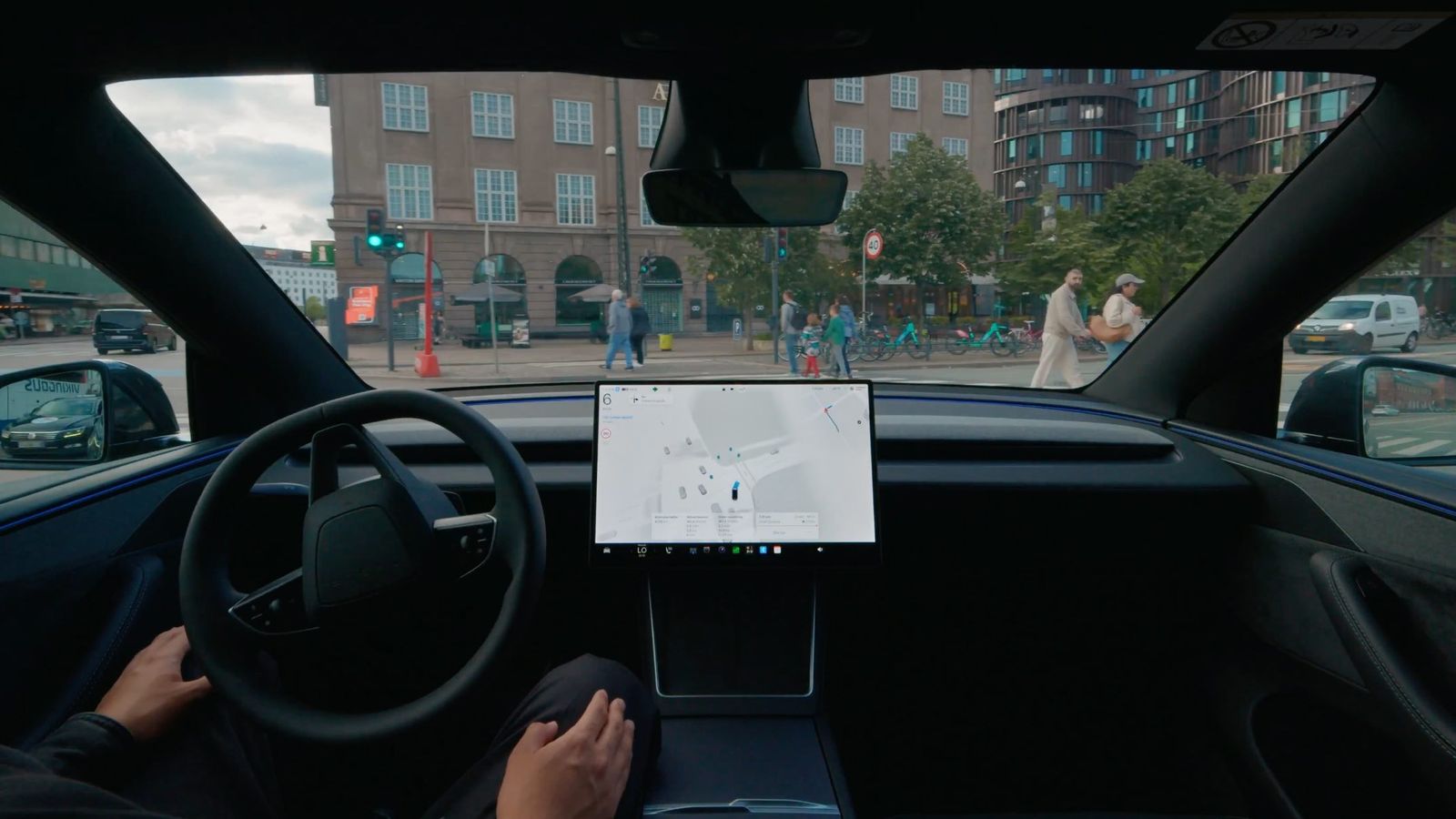 Votação da Tesla FSD na Europa adia decisão para dezembro