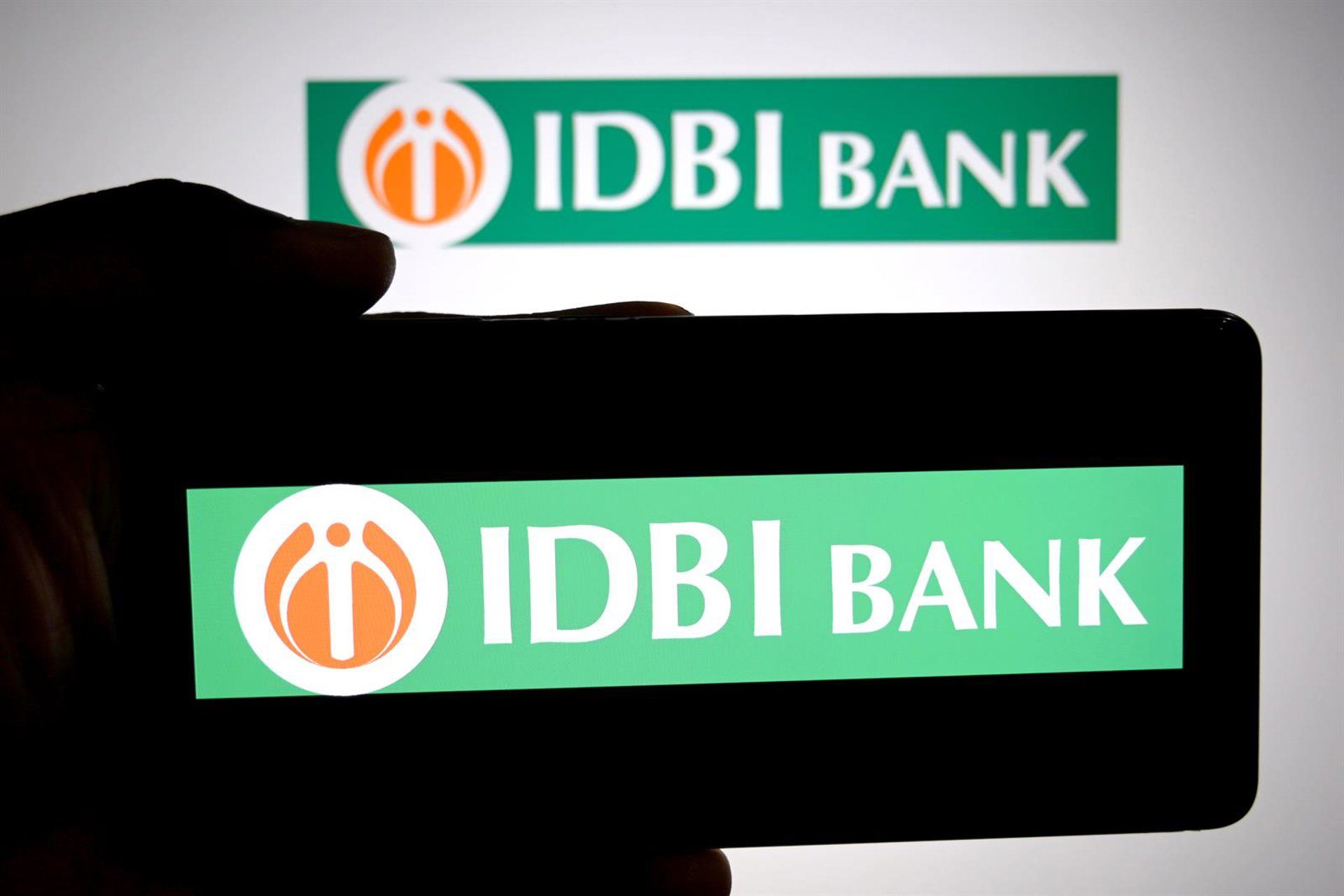 Fairfax compra 60% do banco indiano IDBI por €5 bi