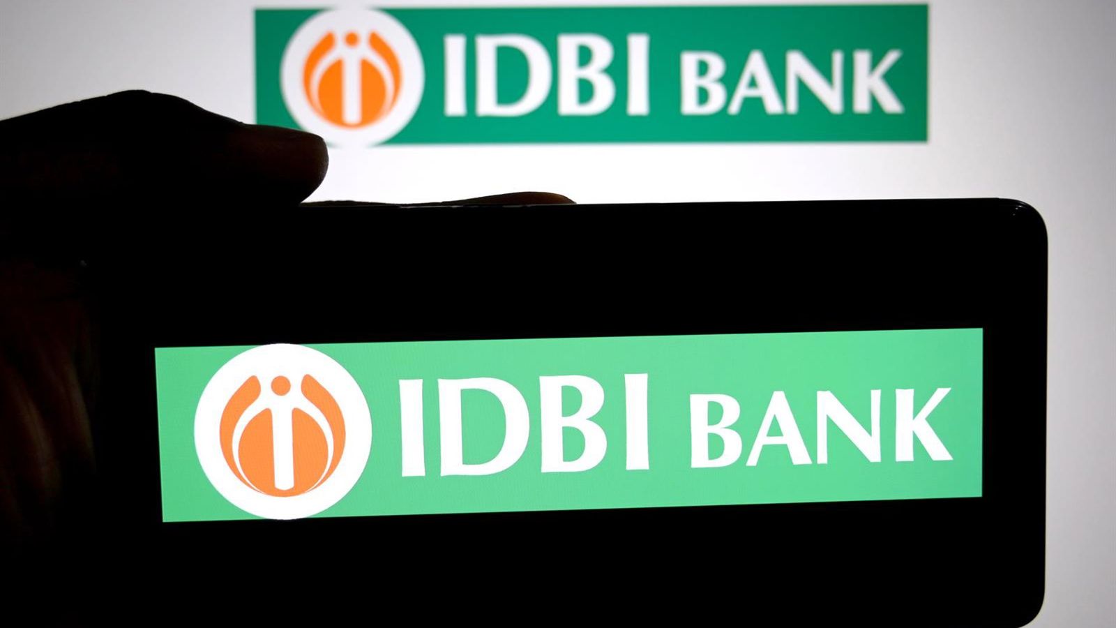 Fairfax compra 60% do banco indiano IDBI por €5 bi