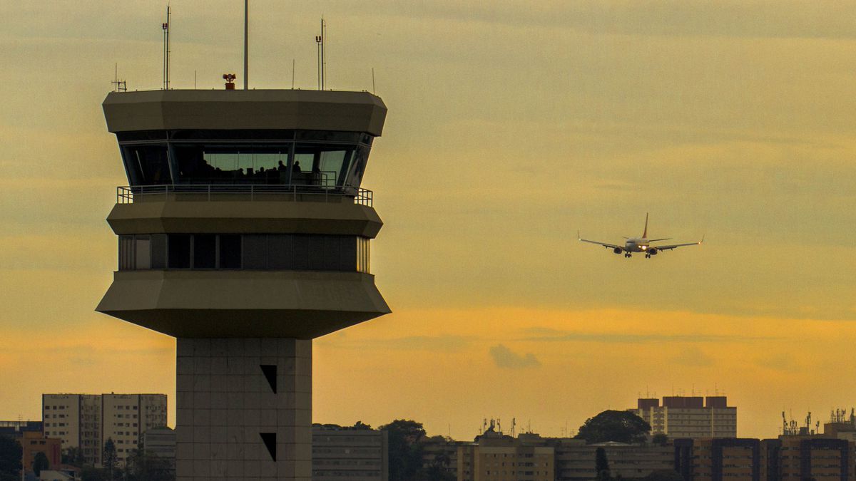Atech e USP desenvolvem sistema de IA para otimizar trajetórias aéreas no Brasil