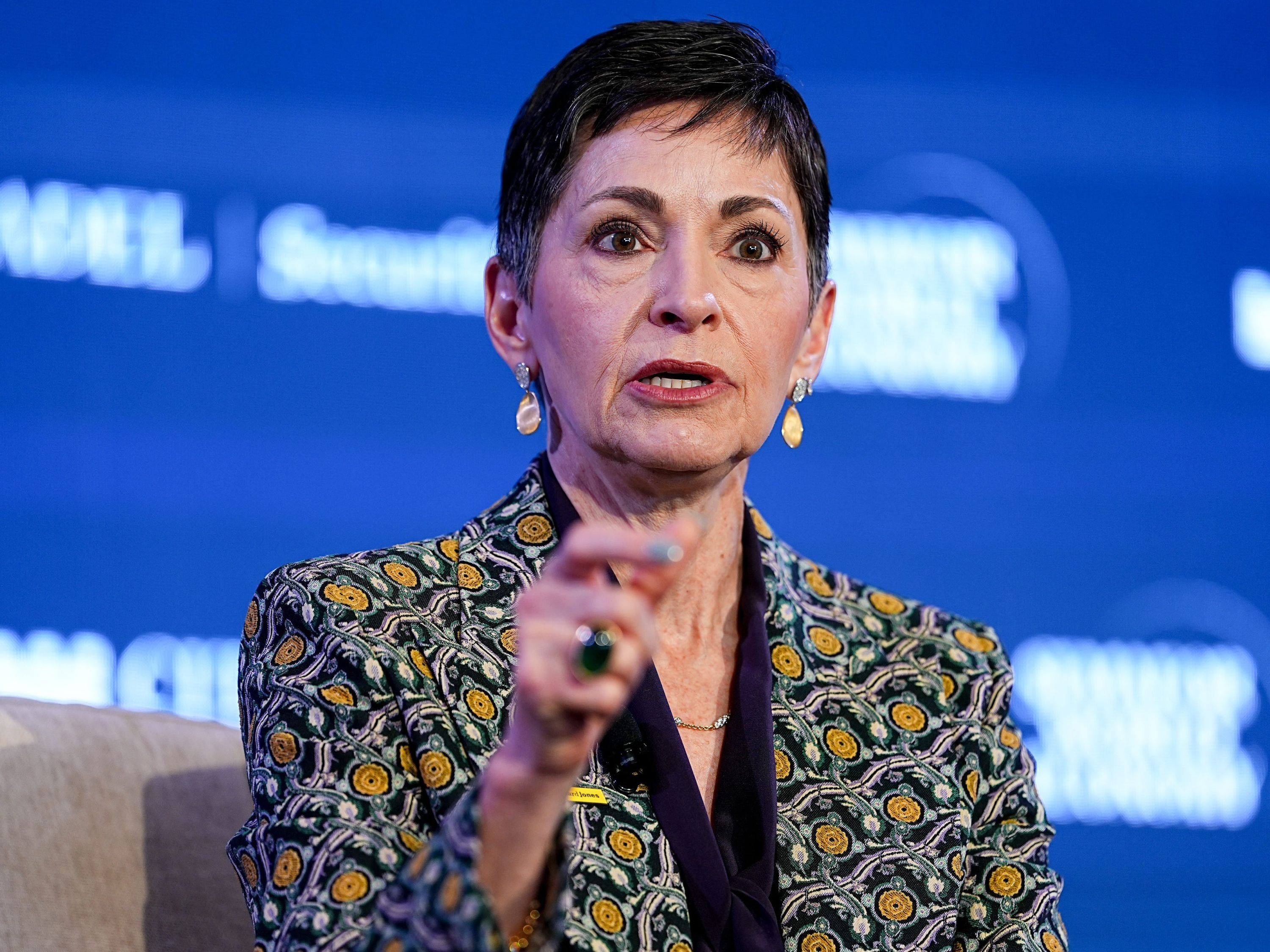 Penny Pennington: o salto de fé que impulsionou a carreira da CEO da Edward Jones