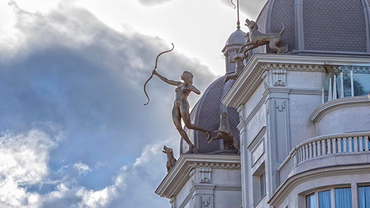 As flechas de Madri e a história que o asfalto conta