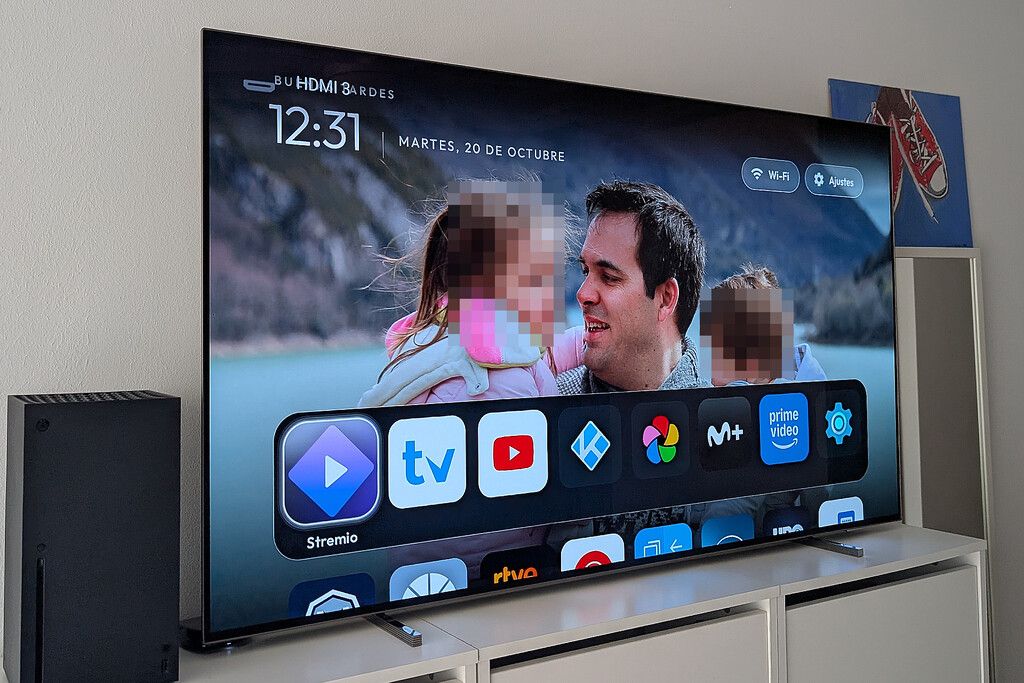 IA 'tontifica' TVs: usuários removem anúncios e bloatware com código
