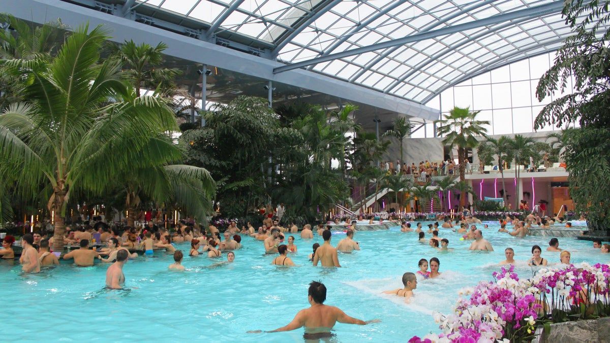 Therme Group prepara invasão de spas gigantes nos EUA — o desafio cultural do banho coletivo