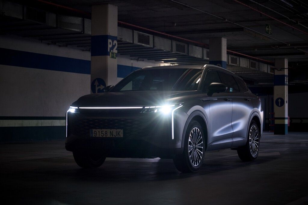 Carros chineses dominam mercado europeu de eletrificados — e especialistas alertam para erro estratégico