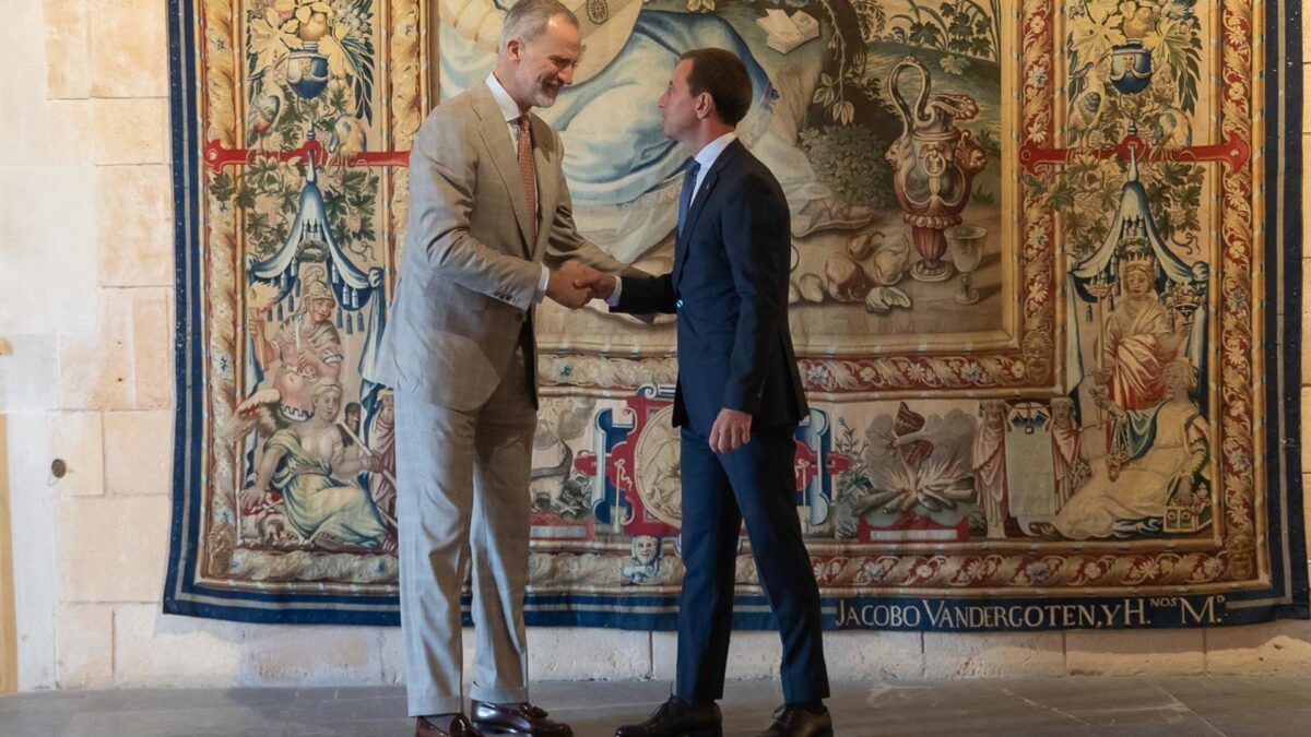 O rei, a ilha e o limite: Mallorca pisa no freio