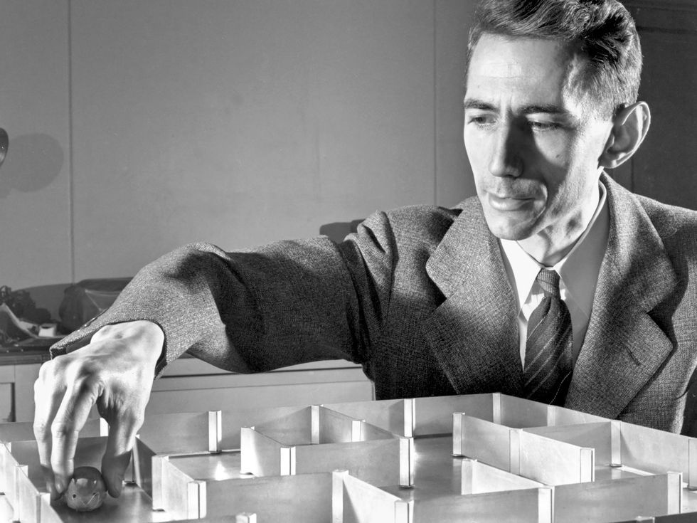 Sete décadas de inteligência artificial — do sonho acadêmico à onipresença industrial