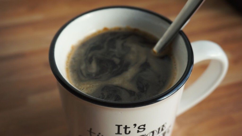 Café: A ciência desvenda benefícios e desmistifica debates sobre a bebida