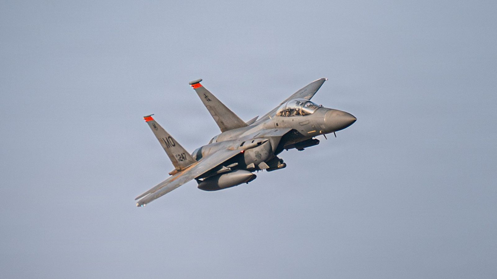 Guerra no Irã: EUA perdem 81 aeronaves e R$ 17 bi em equipamentos