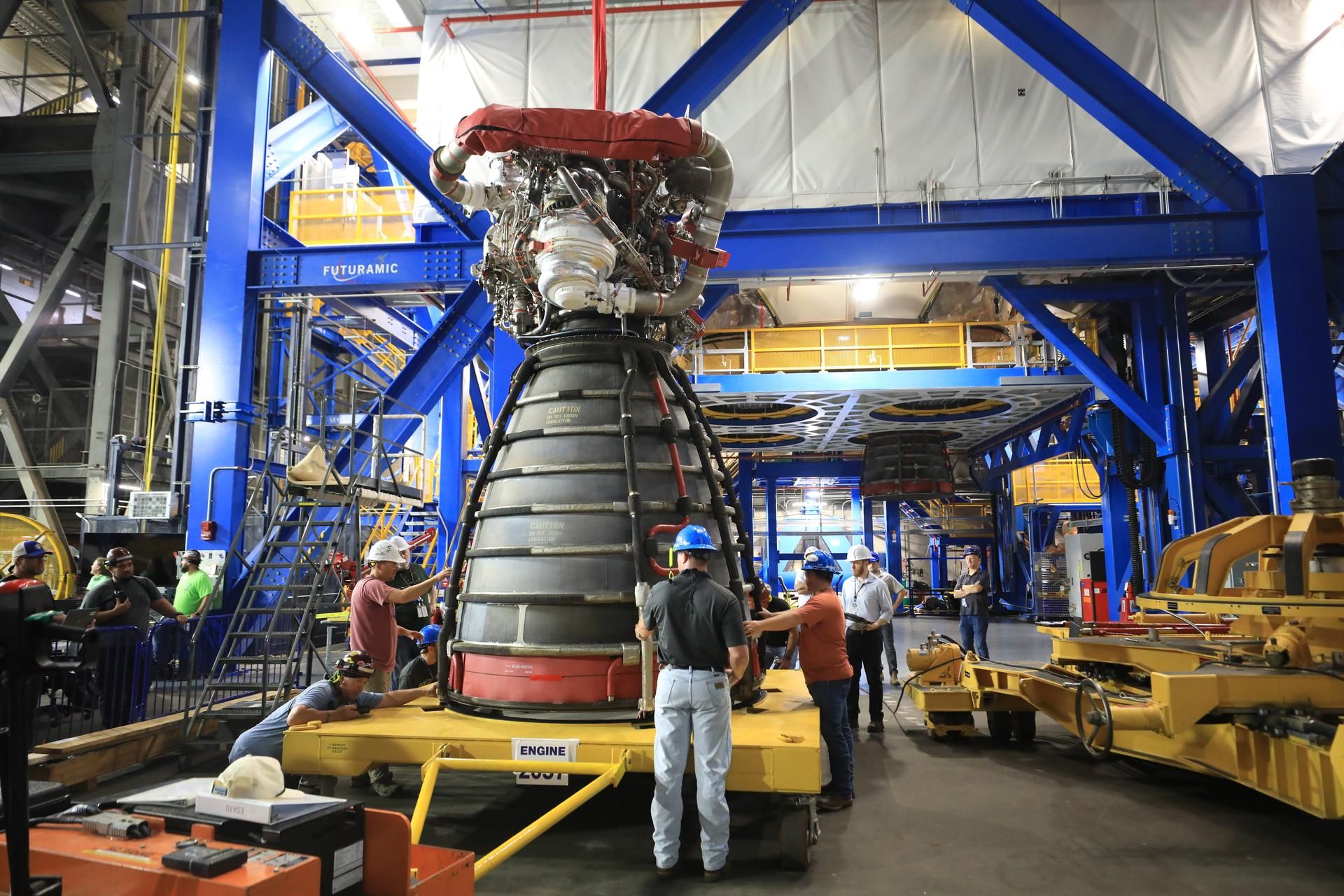 Para voltar à Lua, NASA recicla motores do ônibus espacial