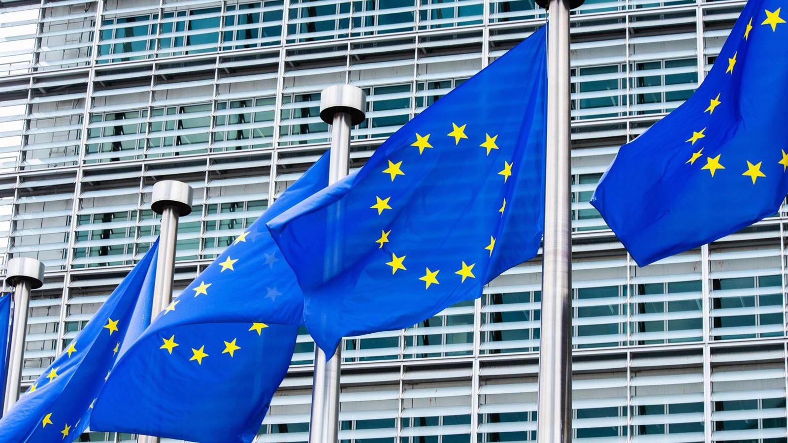 União Europeia corta burocracia tributária — empresas devem economizar 8 bilhões de euros ao ano