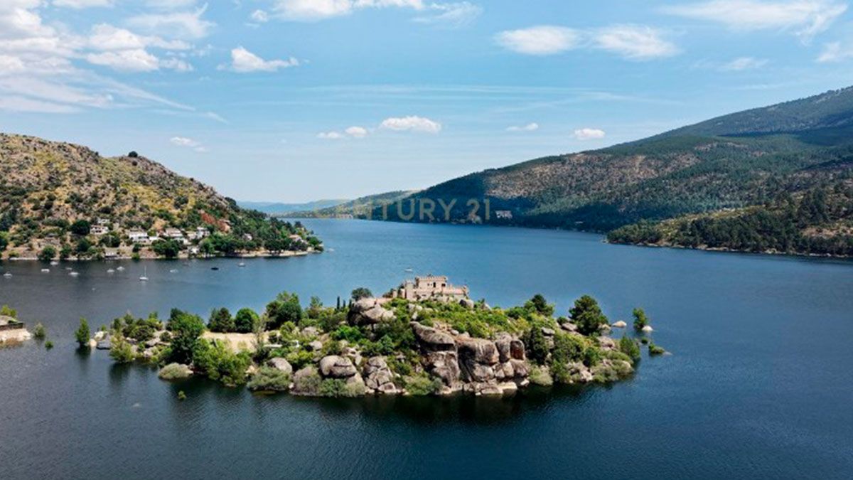 Castelo em ilha espanhola busca comprador por € 3 milhões