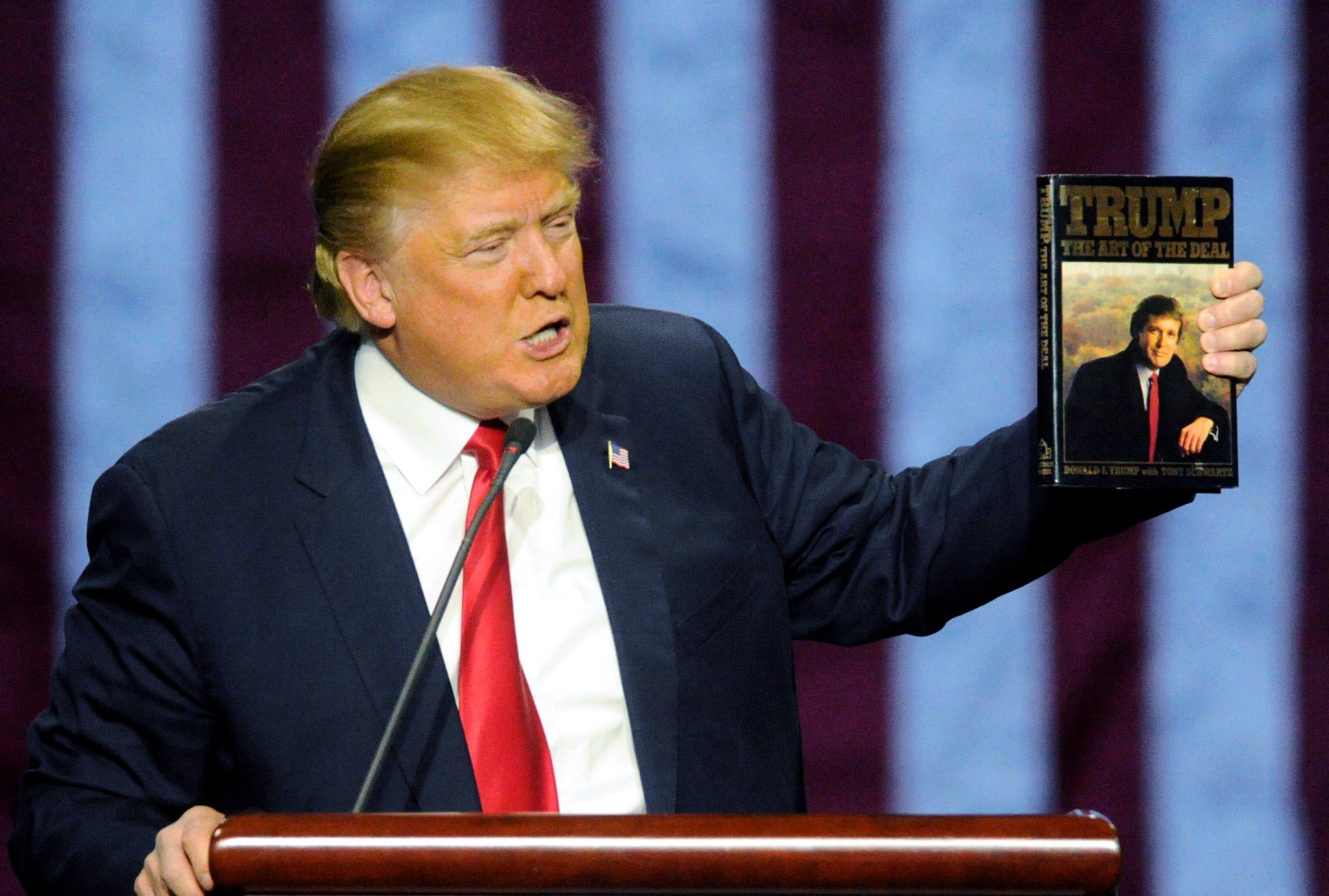 Ex-executiva da Trump Organization: "Ego impede Donald Trump de ser melhor negociador"
