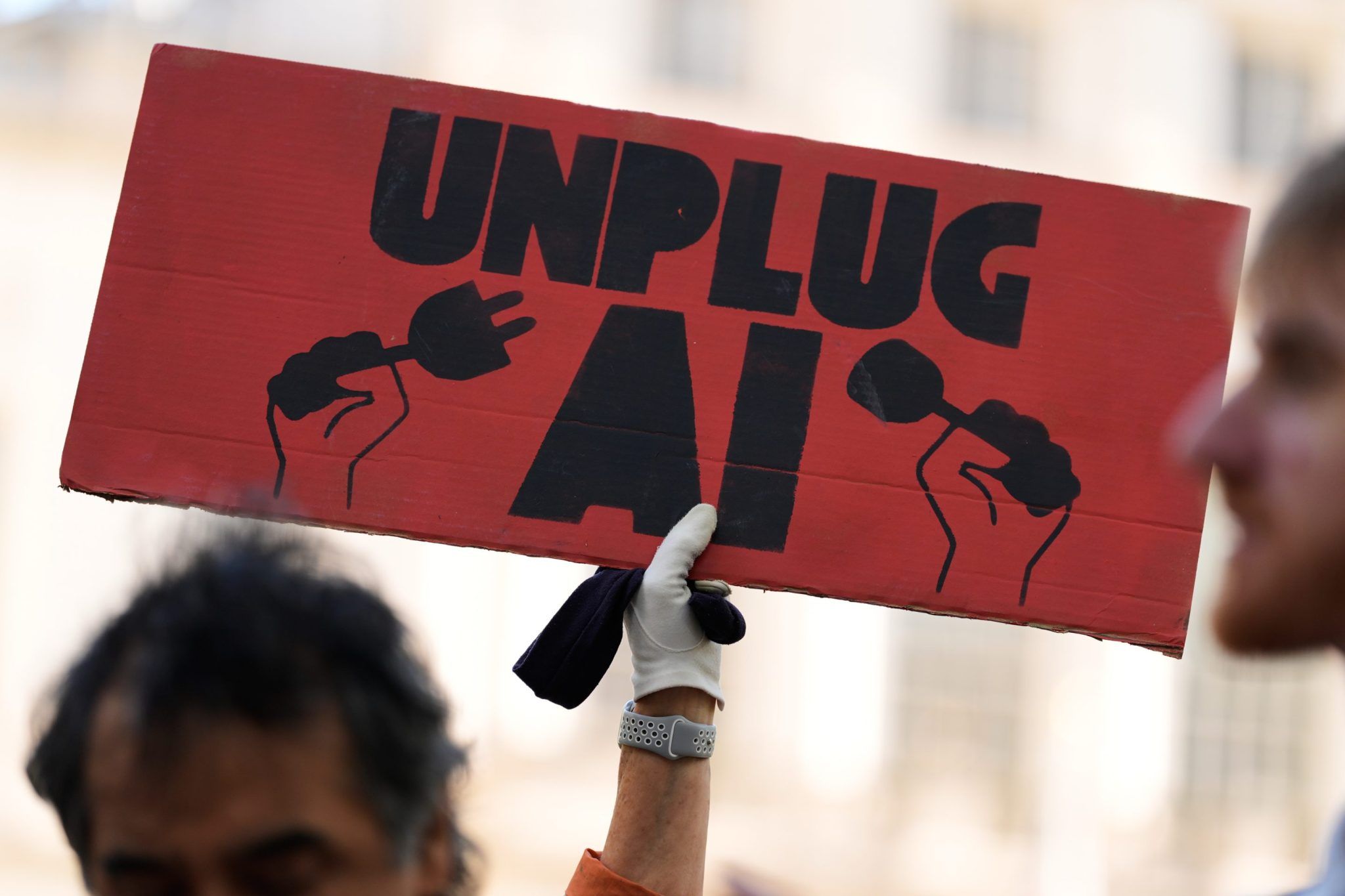 64% dos americanos dizem que IA avança rápido demais e pedem controle humano