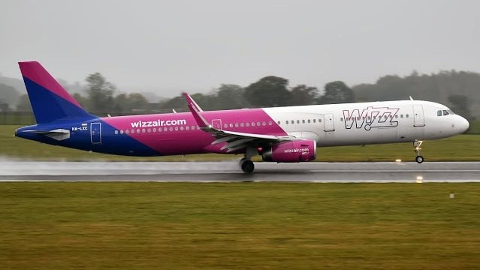 Wizz Air entra no mercado de pacotes turísticos com plataforma baseada em IA