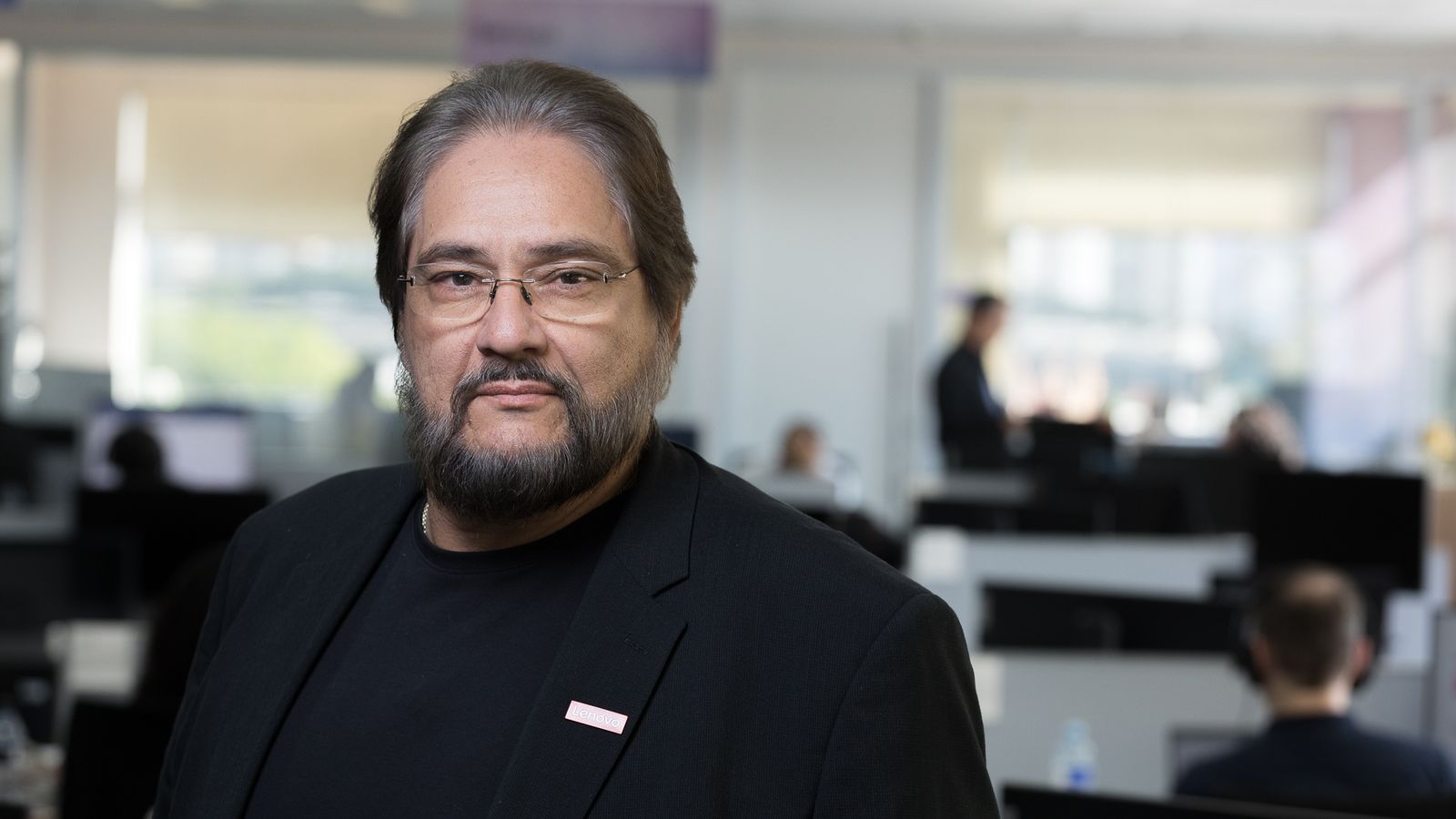 IA híbrida: a aposta de bancos e fintechs para sobreviver