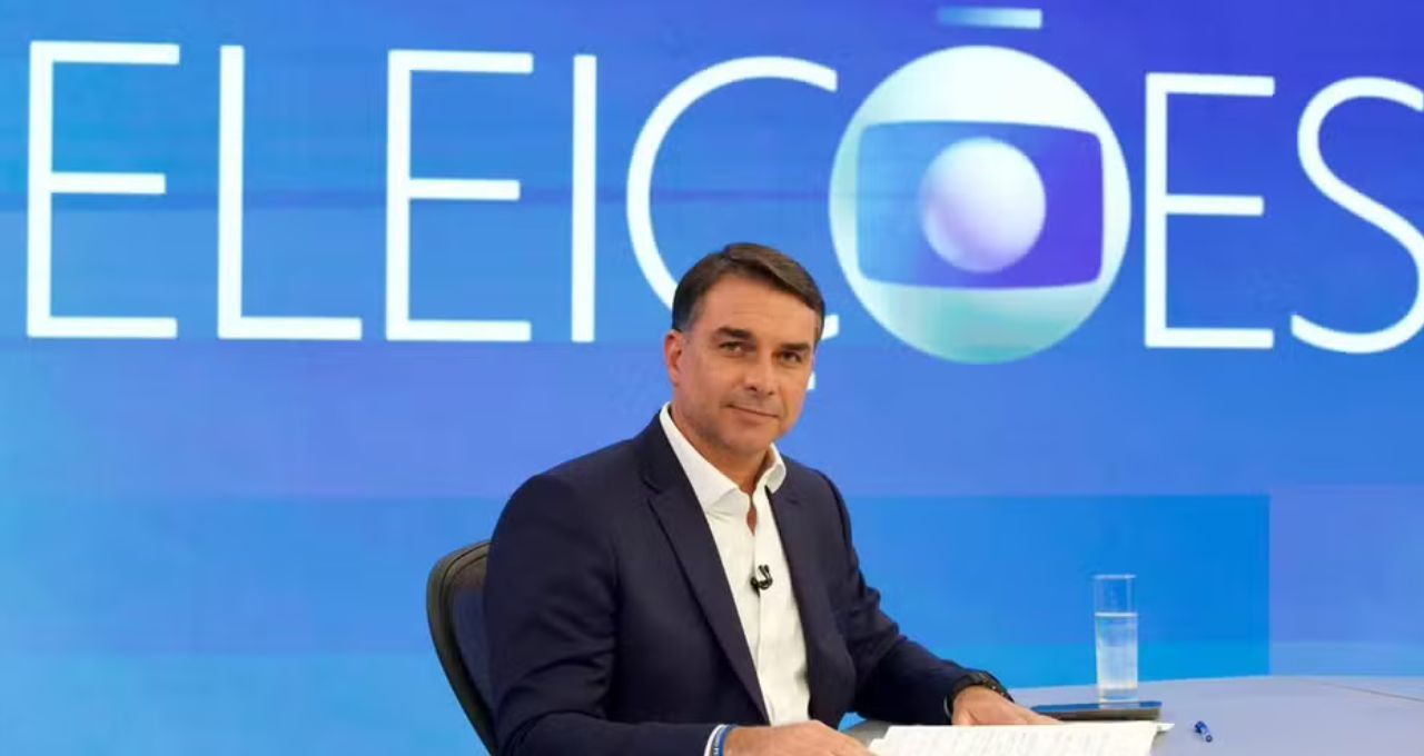 Flávio Bolsonaro: ajuste fiscal sem cortes sociais ou com promessas vagas?