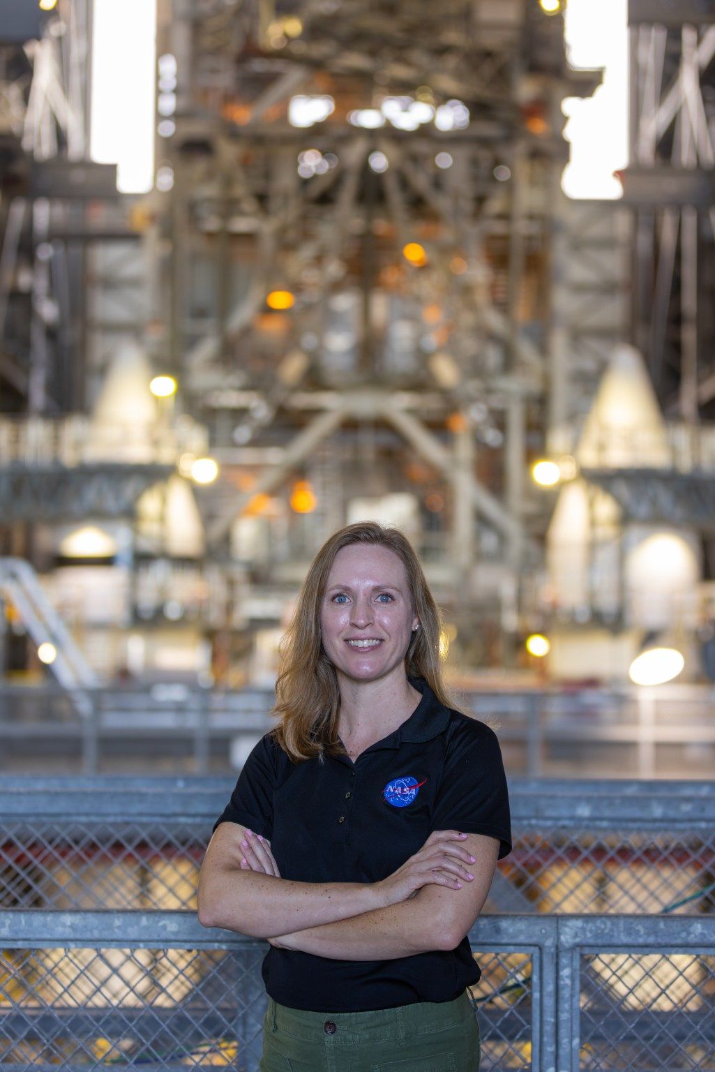 Allison Mjoen: A engenheira que guia a volta da NASA à Lua