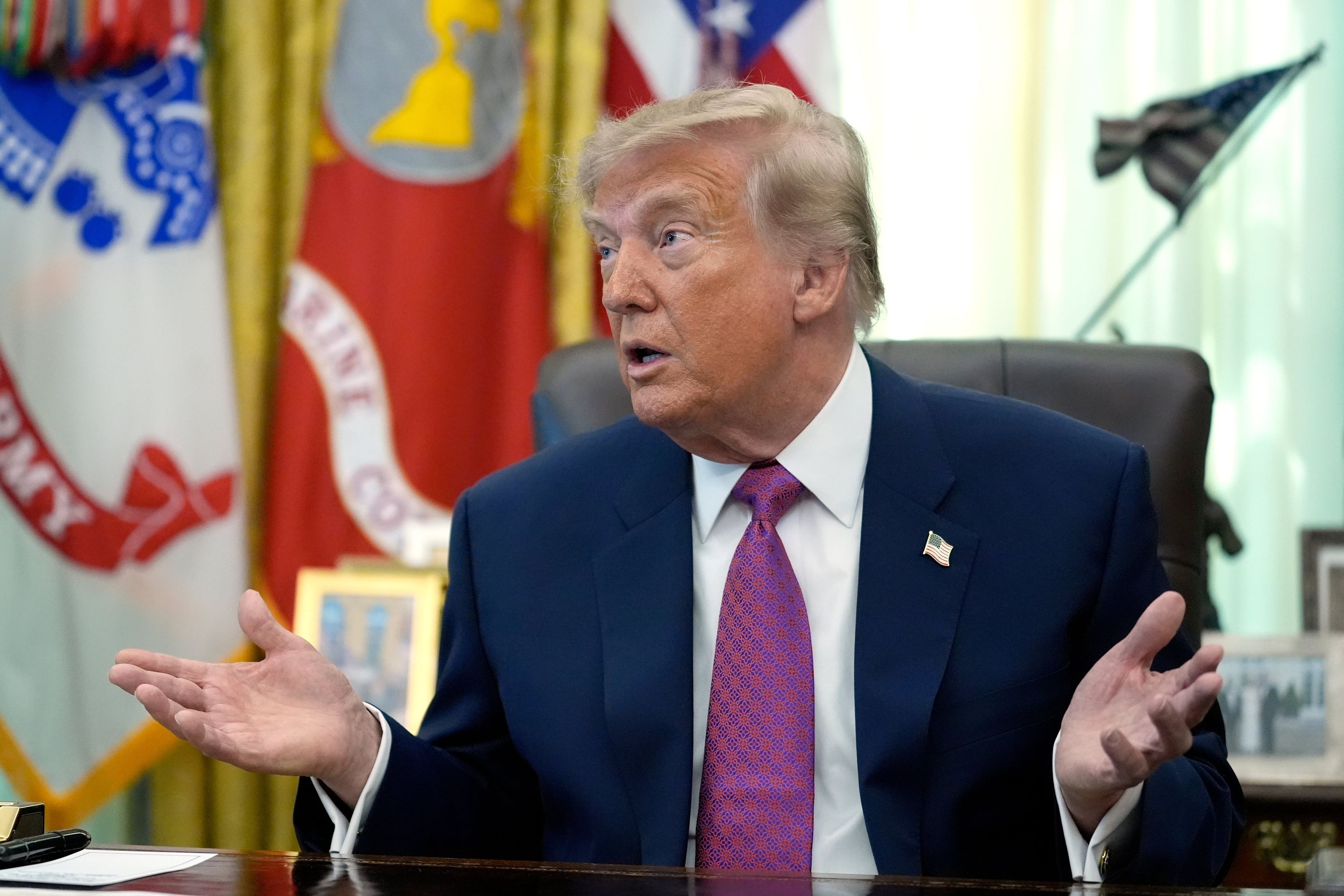 Trump reúne líderes de IA em meio a alertas sobre riscos da tecnologia
