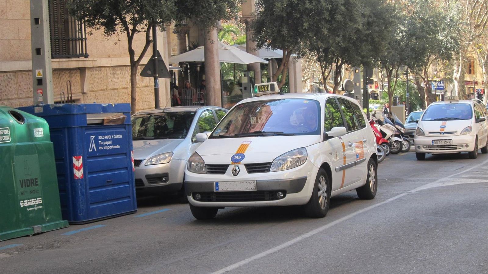 Taxis de Menorca suspendem serviços e pressionam governo por reajuste de tarifas