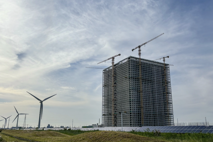 A China empilha concreto para guardar o vento