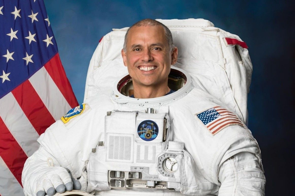 Anil Menon lidera próxima expedição da NASA rumo à Estação Espacial