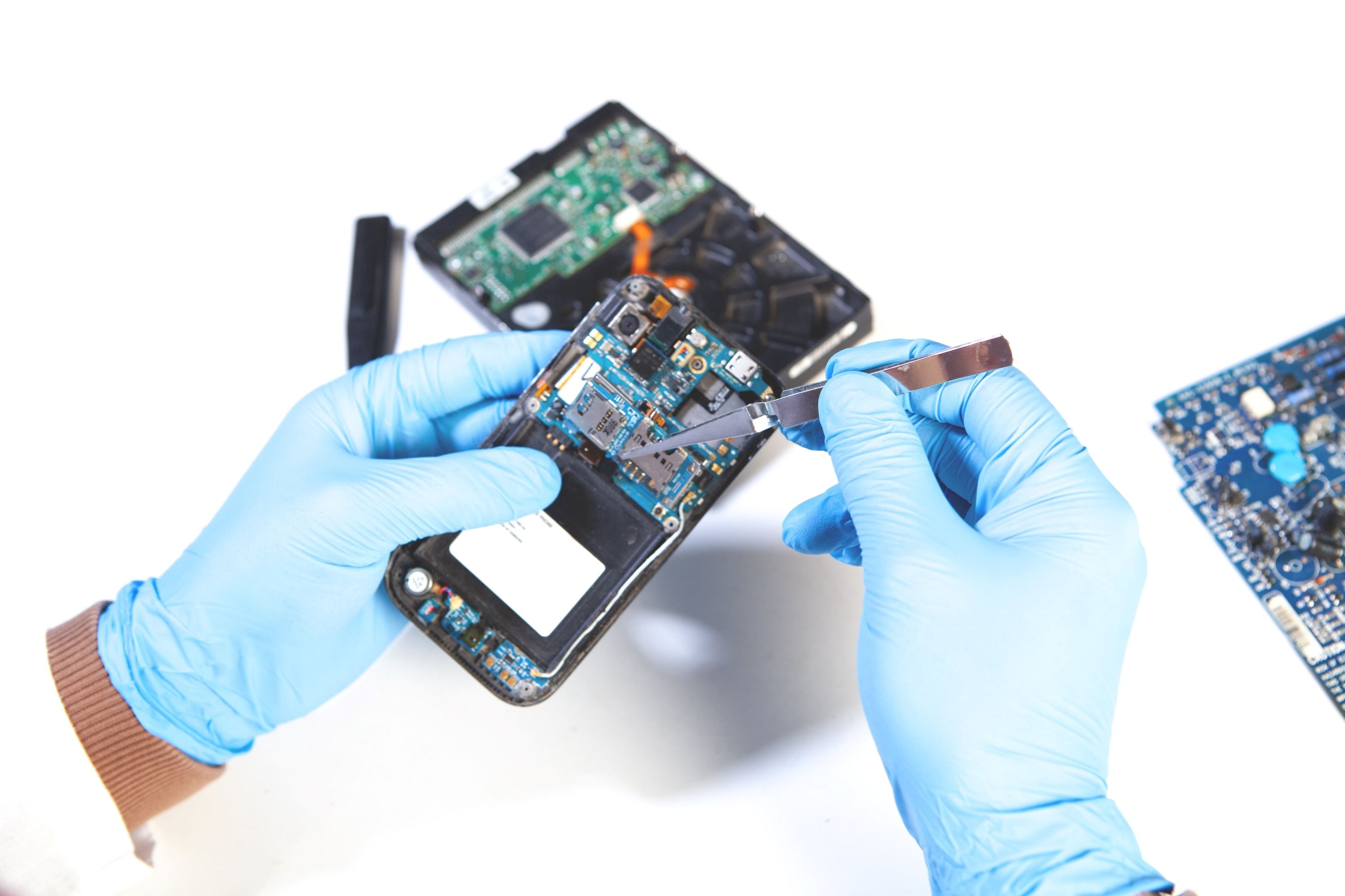 Google transforma smartphones antigos em servidores de baixo carbono