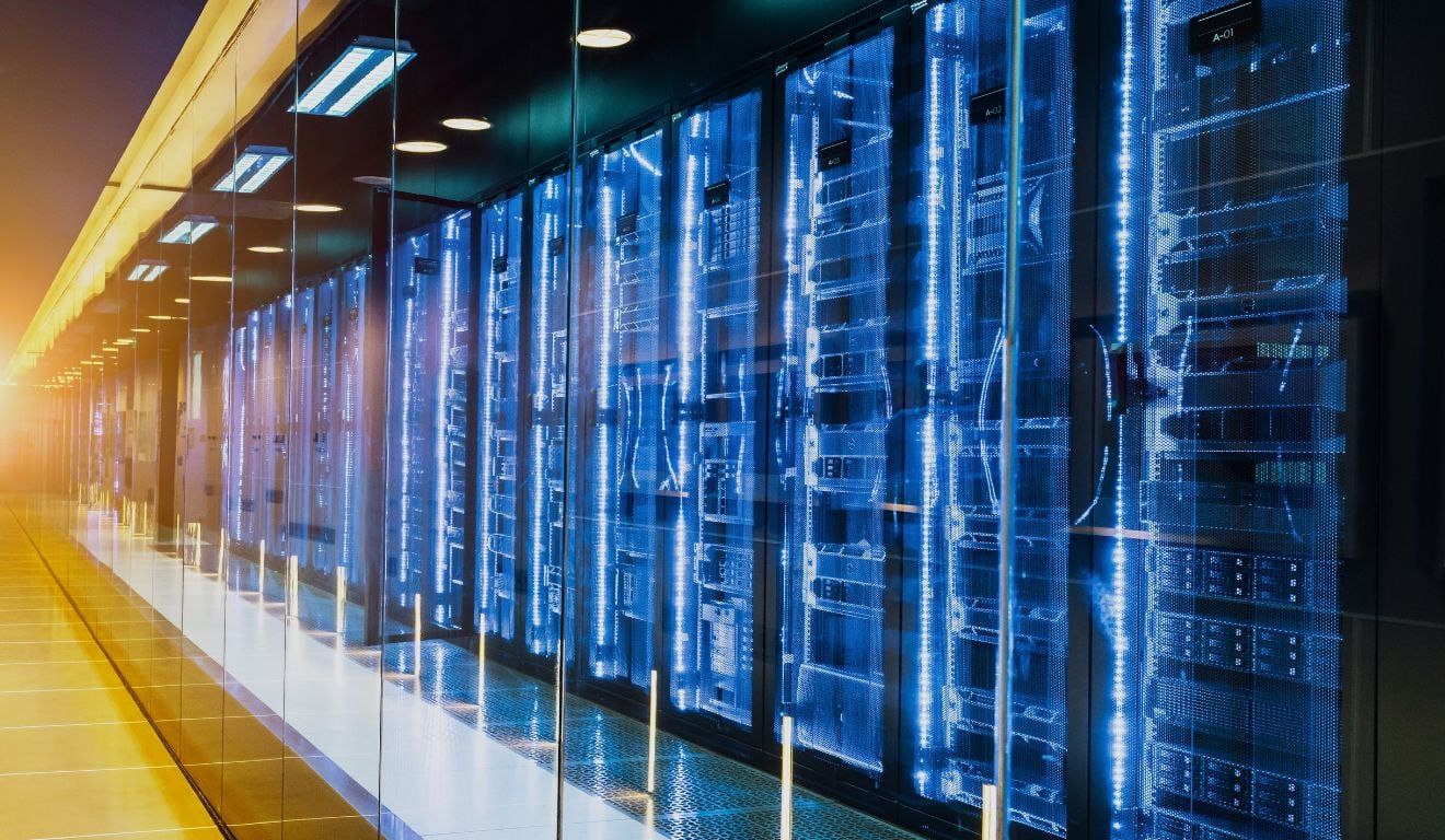 Brasil dobra capacidade de data centers até 2030 com IA e cloud