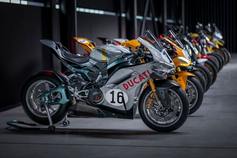 Ducati celebra centenário com série limitada Collezione 100