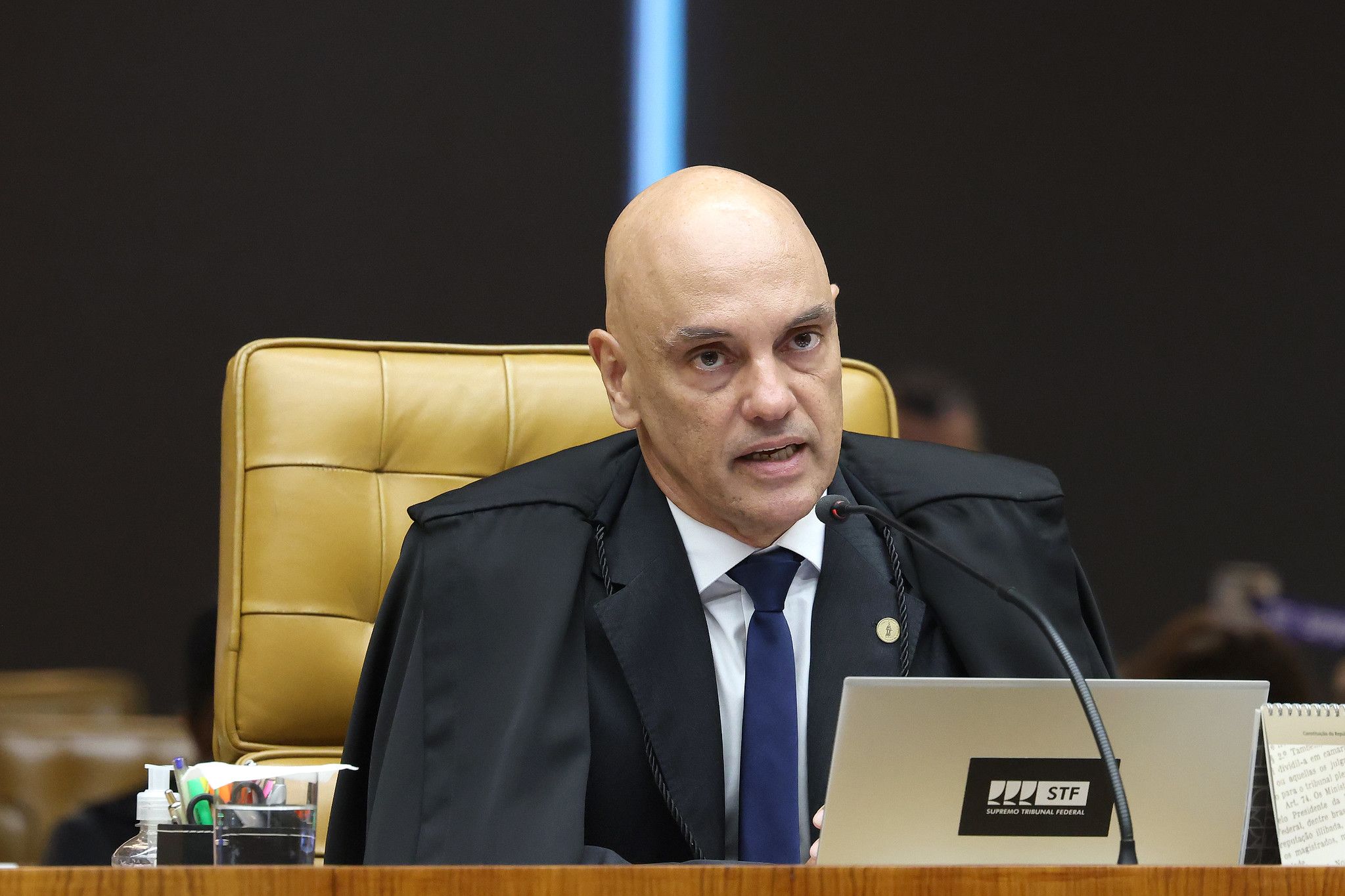 STF multa advogado por tentar manipular IA com comando oculto