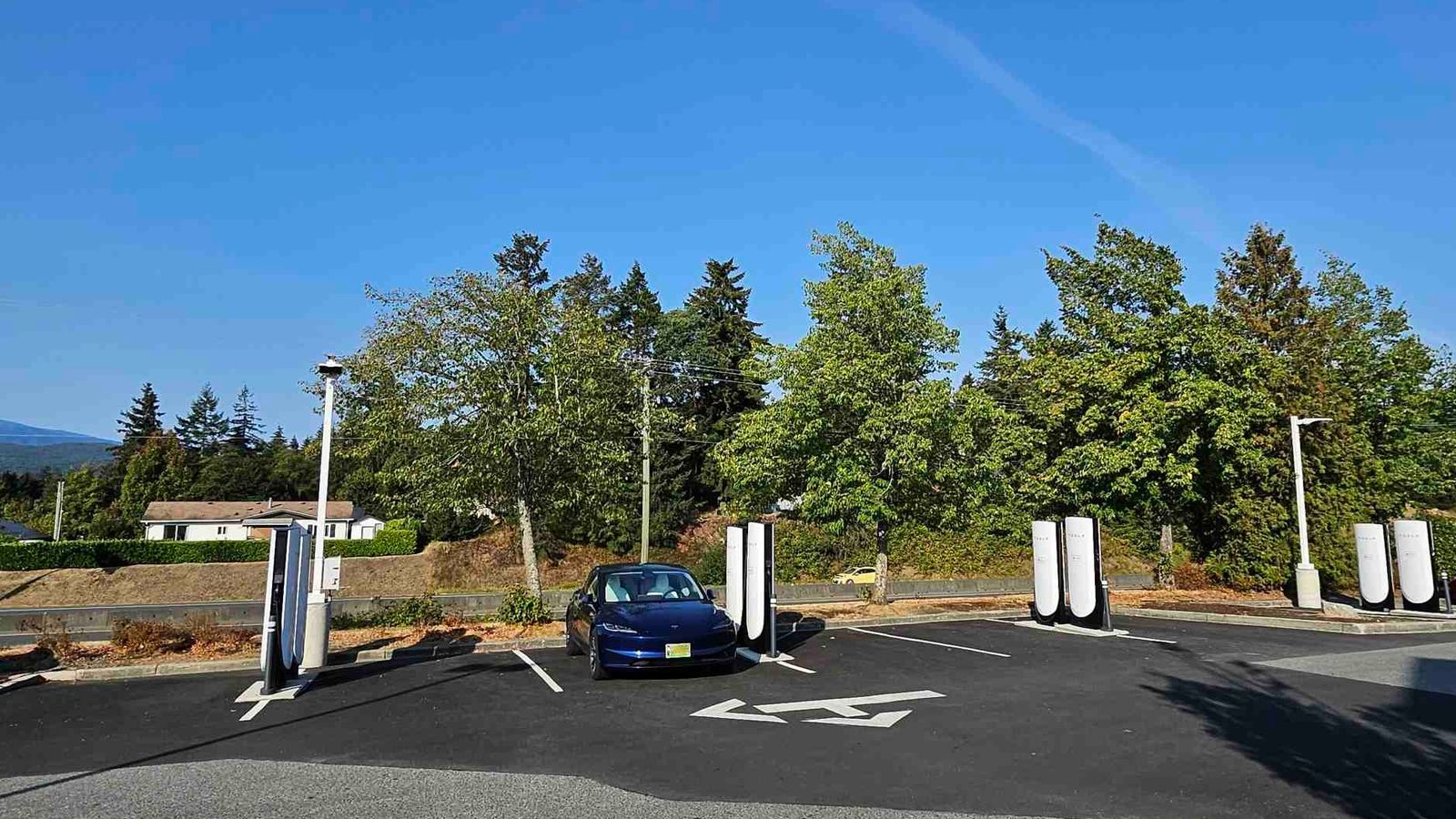 A vantagem silenciosa da Tesla: a rede que define o jogo