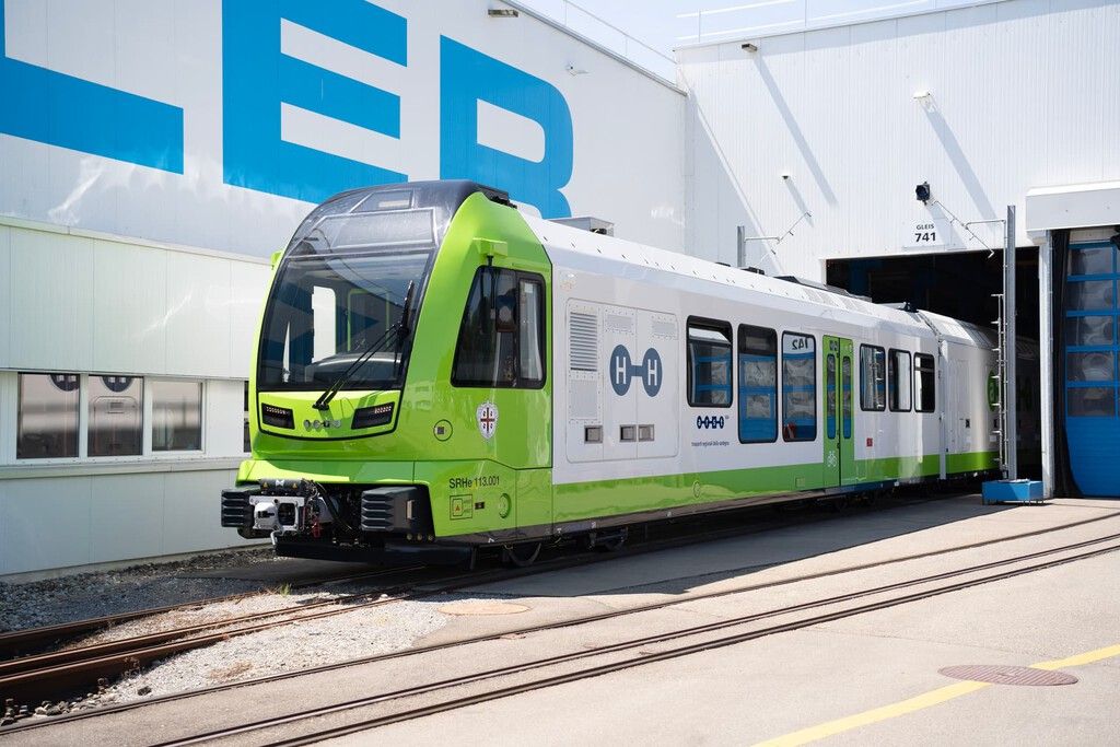 Stadler supera desafio técnico e viabiliza trens de hidrogênio em vias estreitas