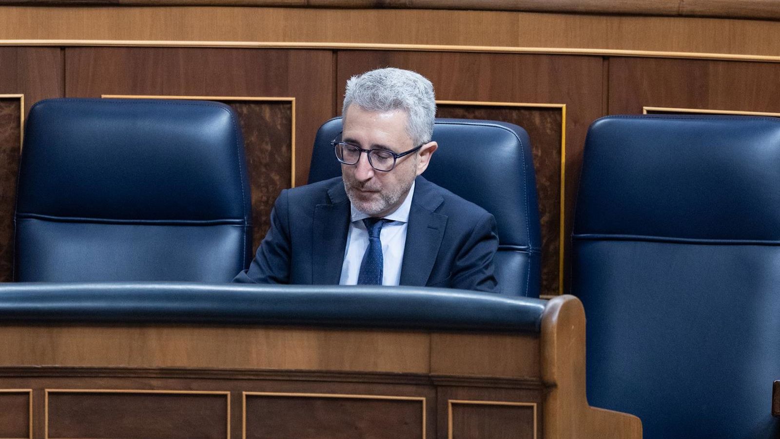 Espanha estuda imposto sobre lucros extraordinários de empresas de energia